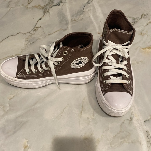 Converse high tops - Picture 2 of 5